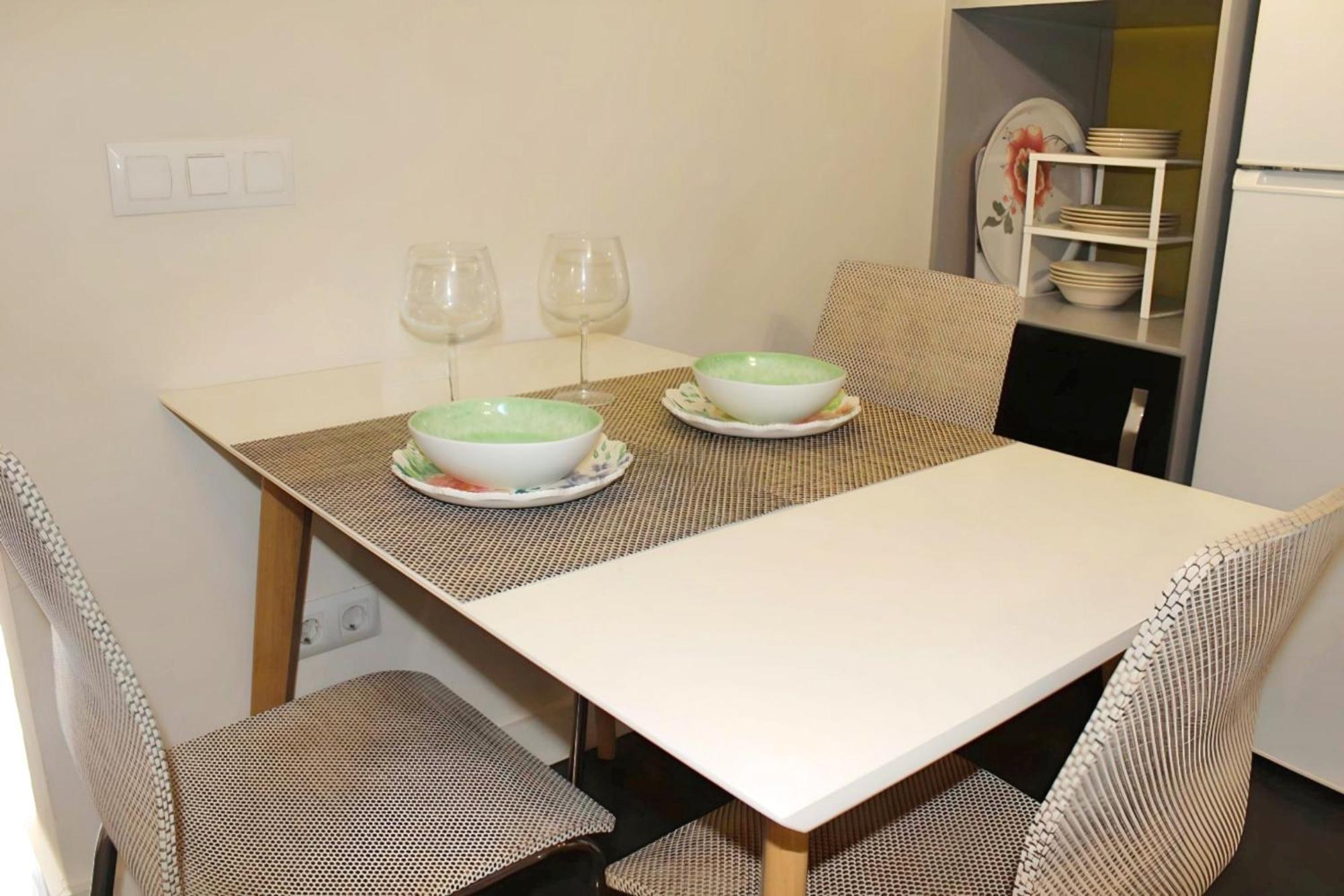 Apartamento Reformado Cerca De La Plaza Redonda Valencia Exterior foto
